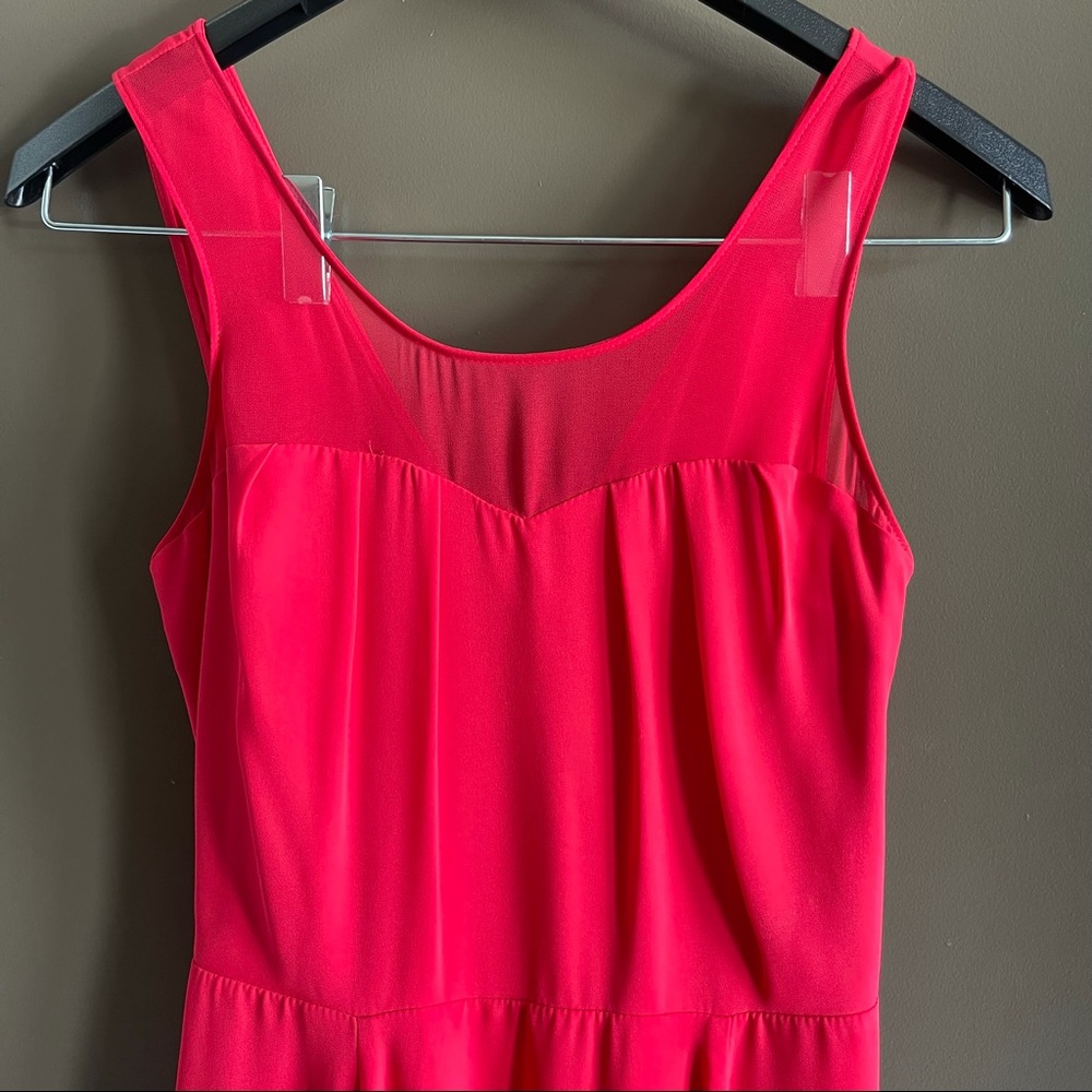 Red Express Dress - Picture 3 of 7